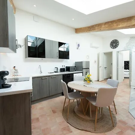 Le Lavandin Classe 3 Etoiles Apartament