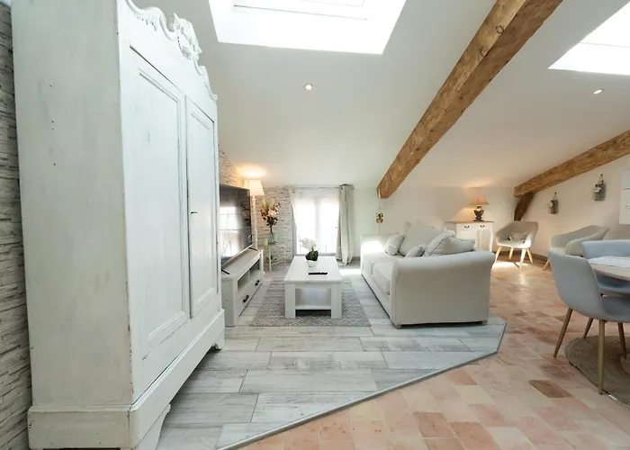 Le Lavandin Classe 3 Etoiles